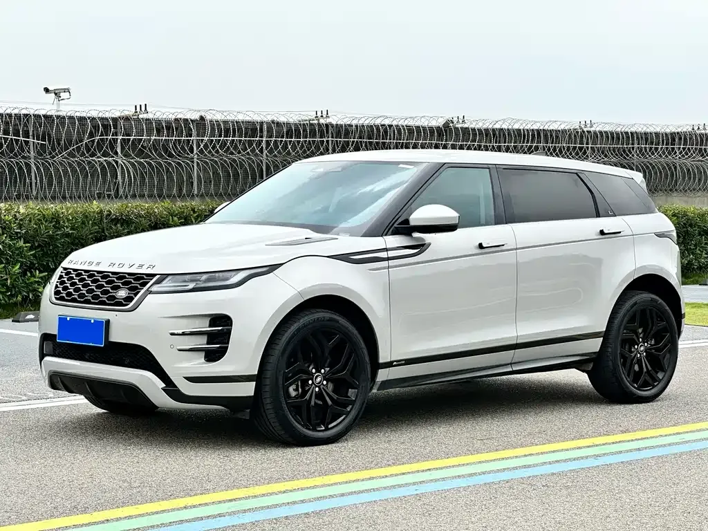 Land Rover Evoque — фото 1