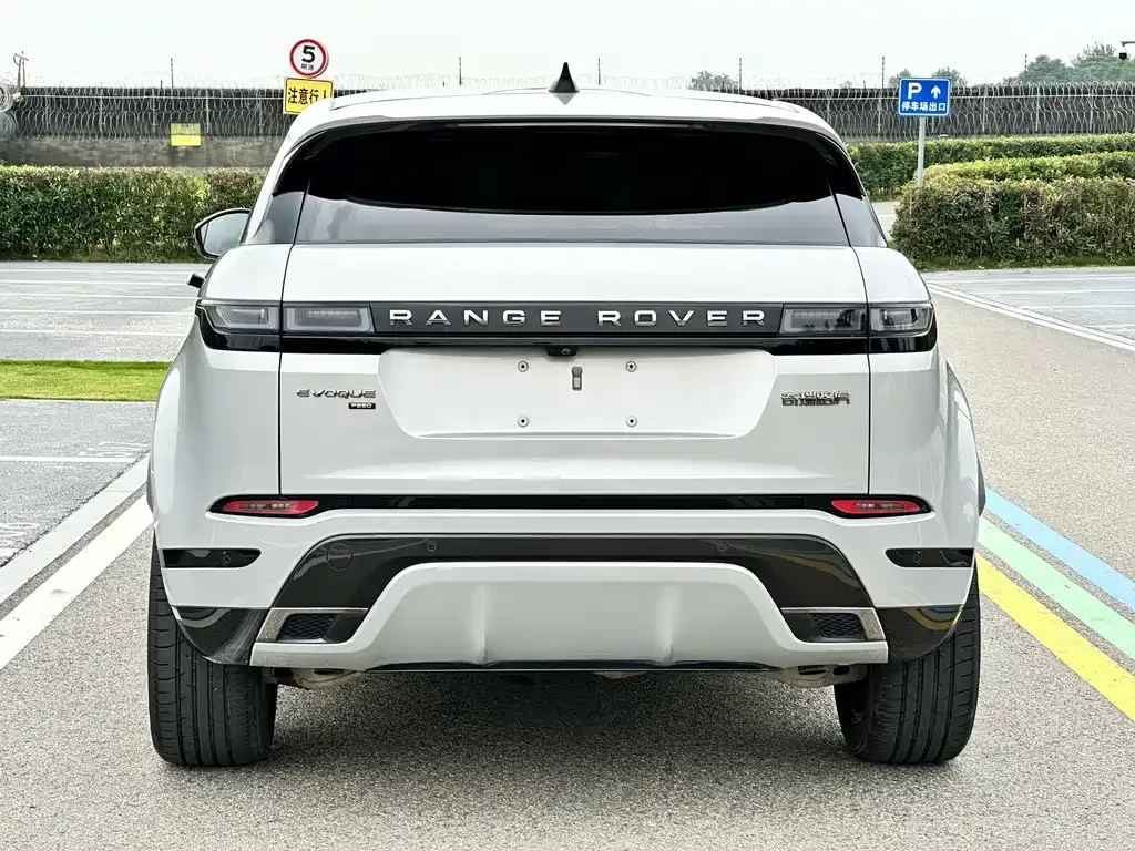 Land Rover Evoque — фото 6