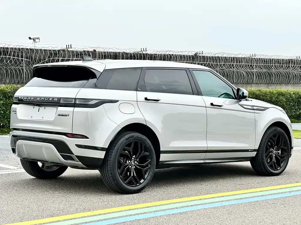 Land Rover Evoque — фото 7