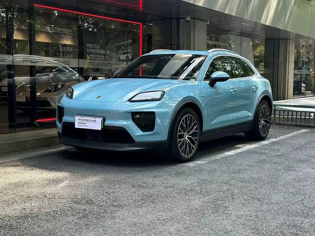 Porsche Macan EV — фото 1