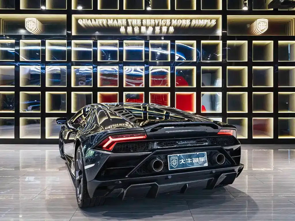 Lamborghini Huracan — фото 4