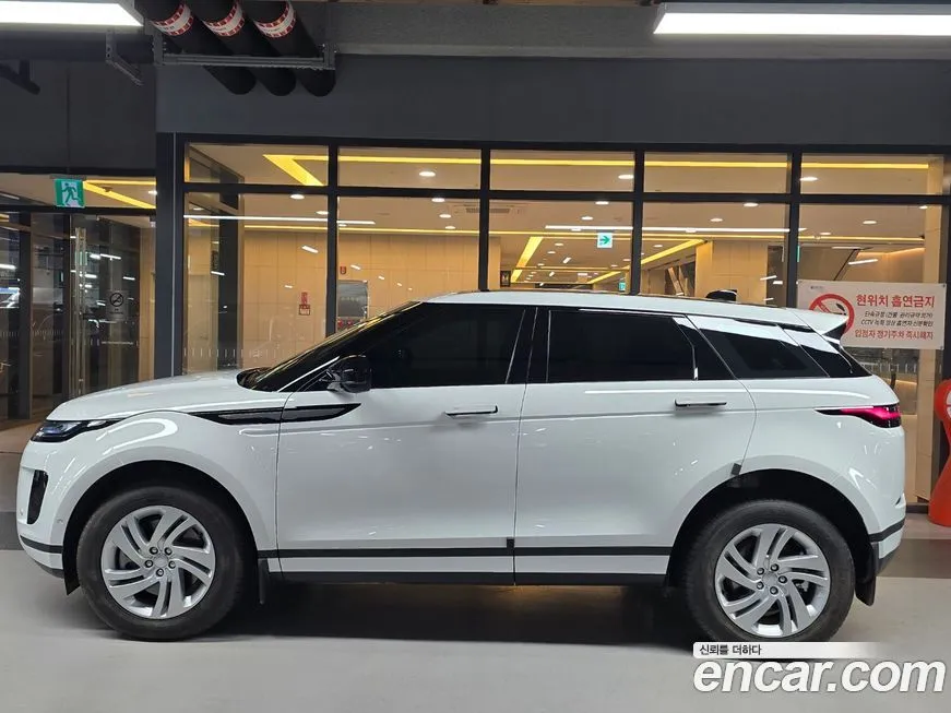 Land Rover Range Rover Evoque — фото 3