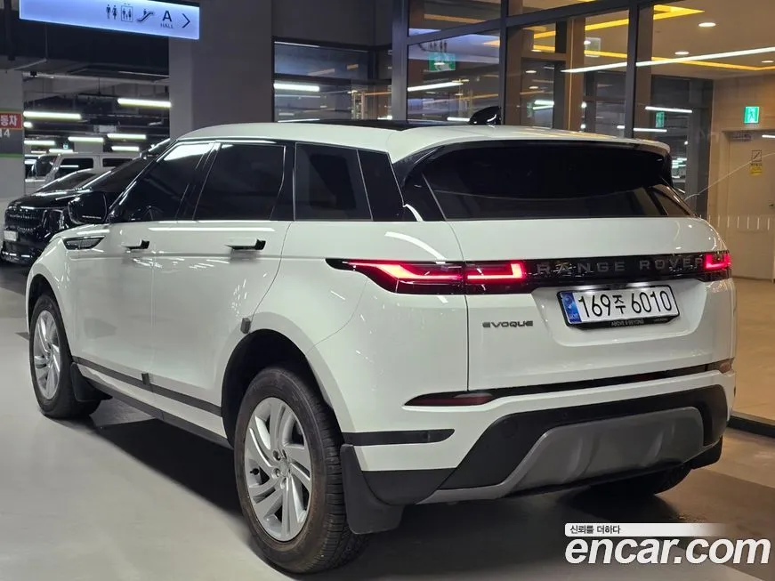 Land Rover Range Rover Evoque — фото 4