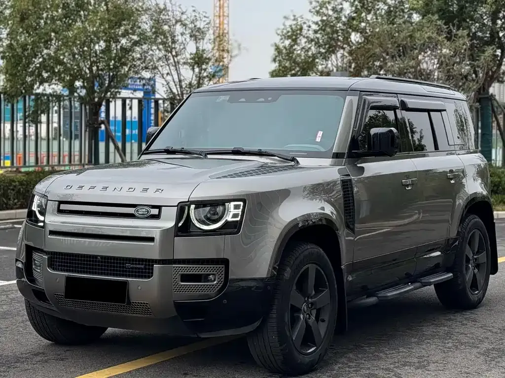 Land Rover Defender — фото 2