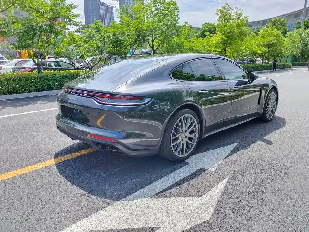 Porsche Panamera — фото 10