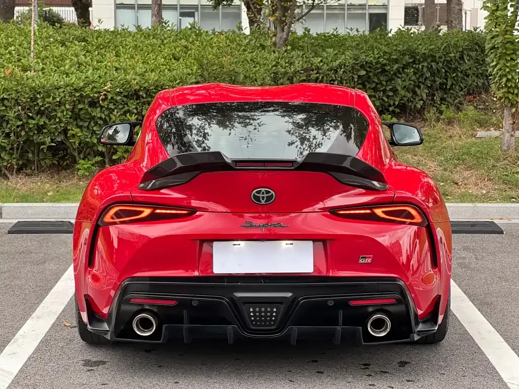 Toyota Supra — фото 5