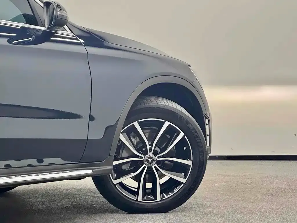 Mercedes-Benz GLC — фото 3