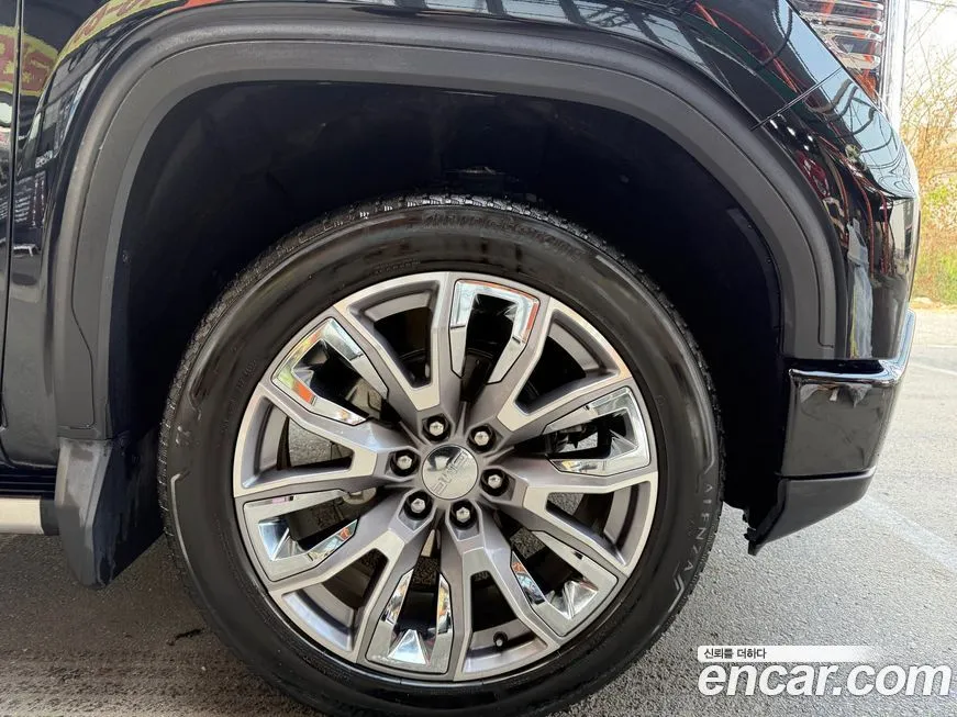 GMC Sierra — фото 7