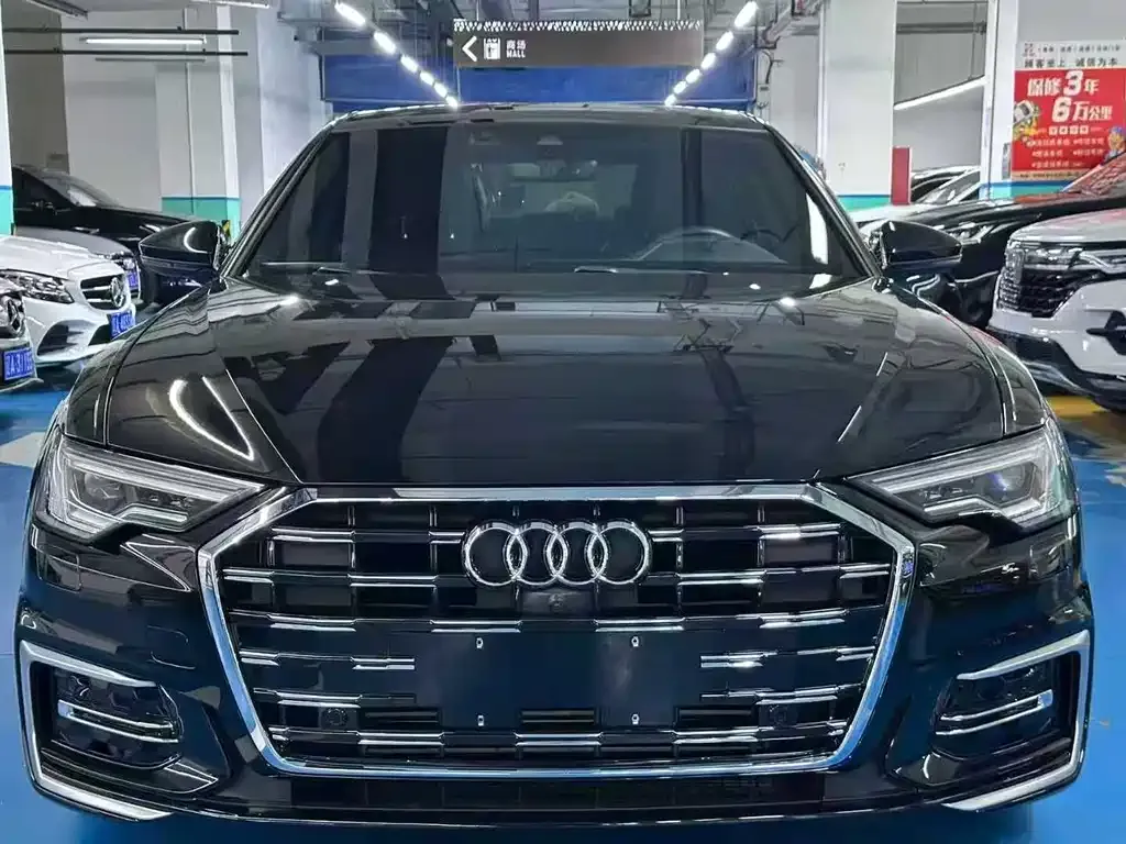 Audi A6L — фото 1