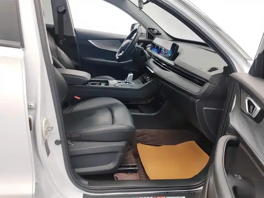 Chery Tiggo 8 PLUS — фото 7