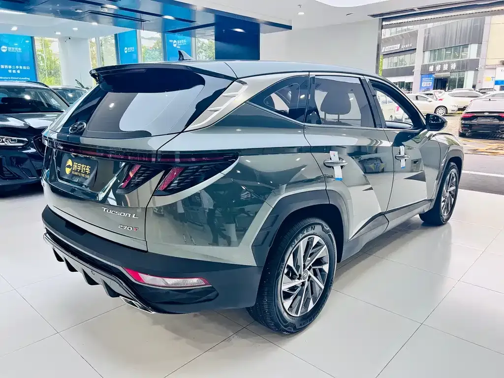 Hyundai Tucson — фото 7