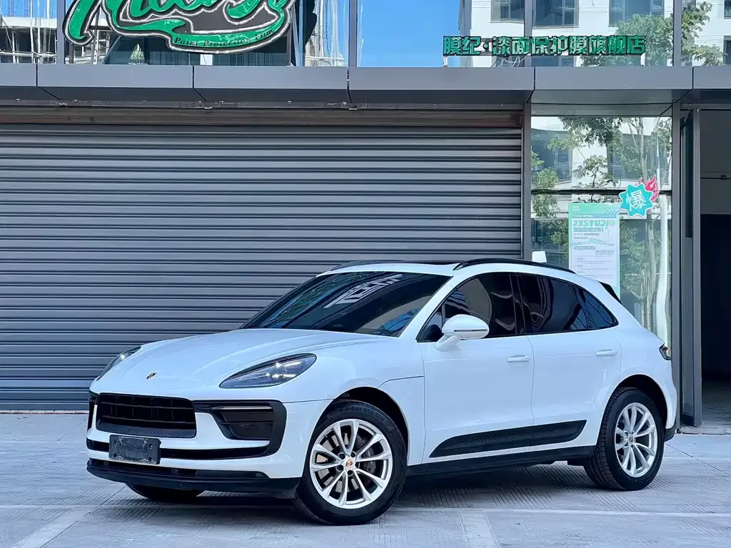 Porsche Macan — фото 1