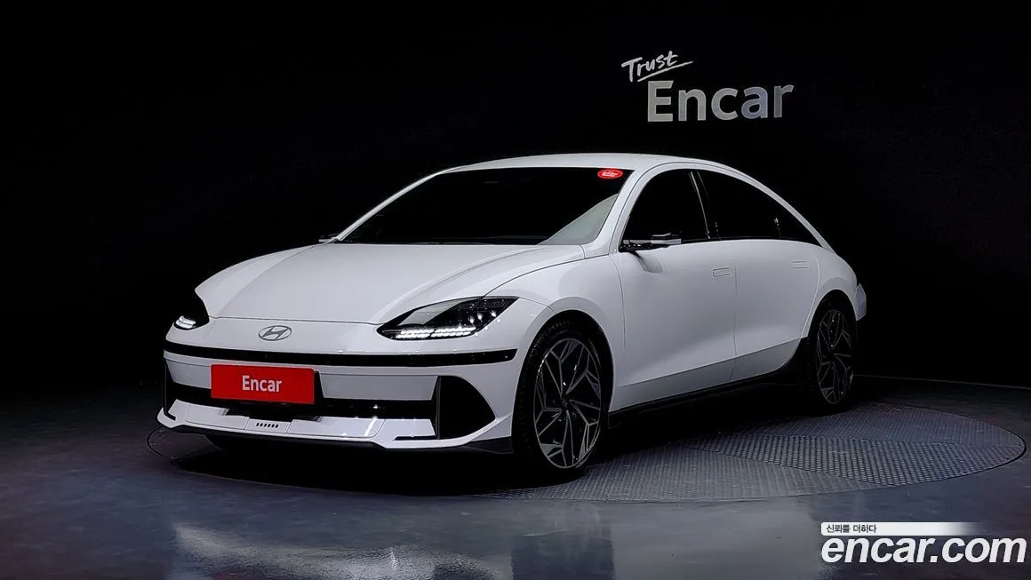Hyundai Ioniq6 — фото 1