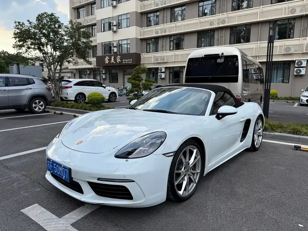 Porsche 718 — фото 1