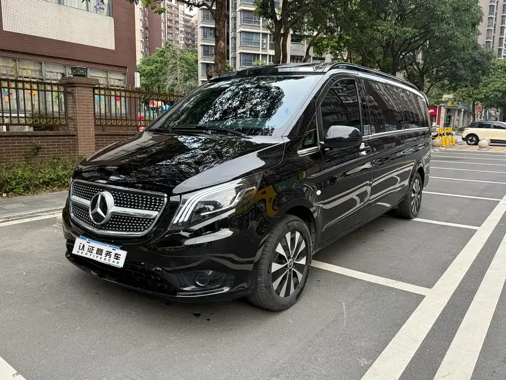 Mercedes-Benz Vito — фото 1