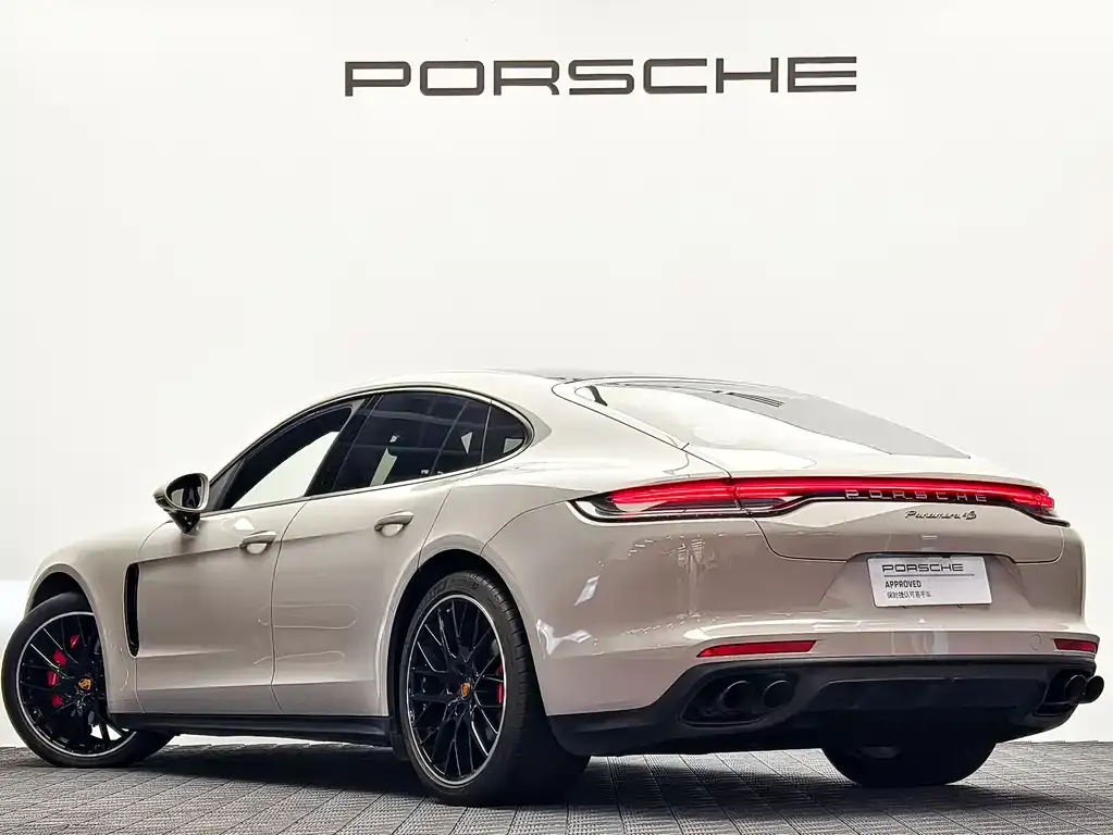 Porsche Panamera — фото 5