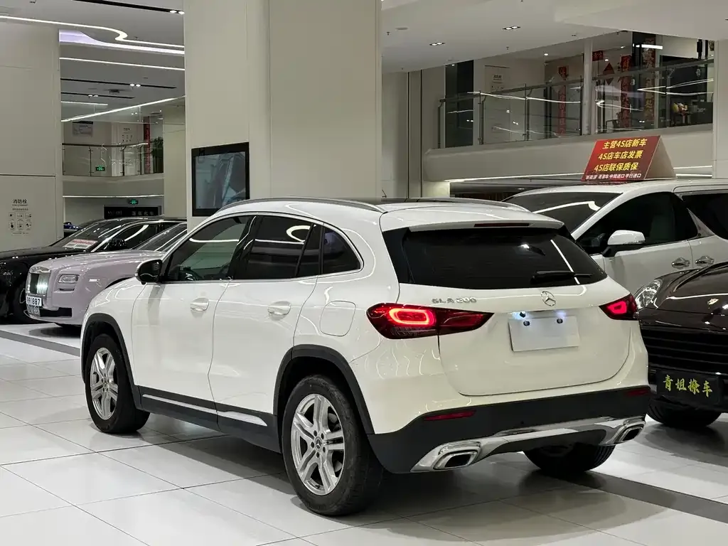 Mercedes-Benz GLA — фото 3