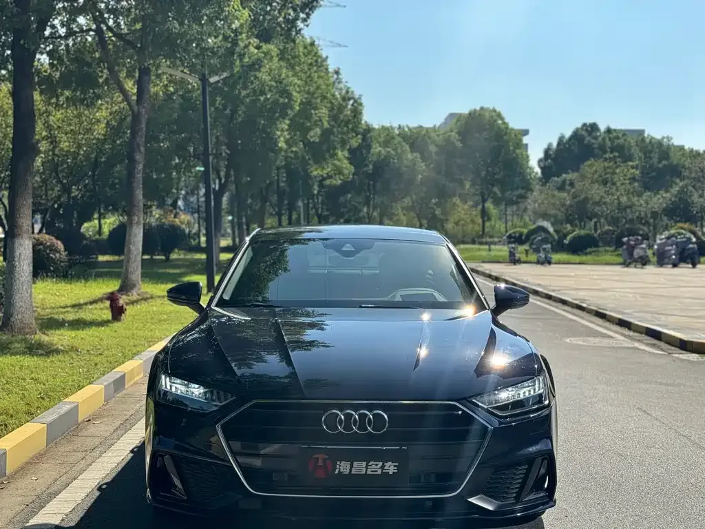 Audi A7 — фото 2