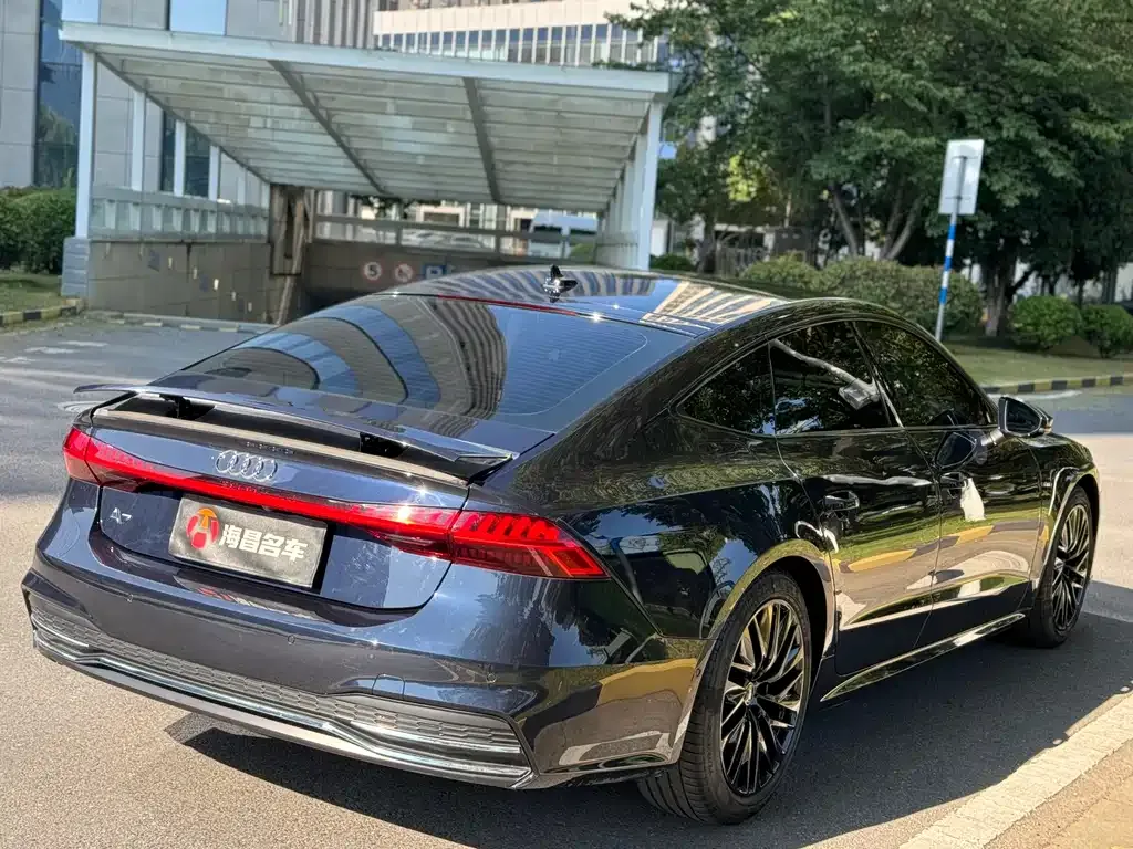 Audi A7 — фото 6