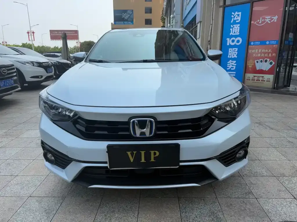 Honda Envix — фото 1