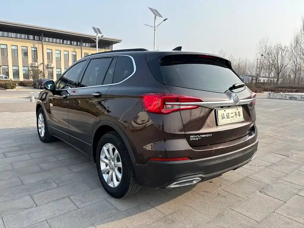 Buick Envision Plus — фото 7