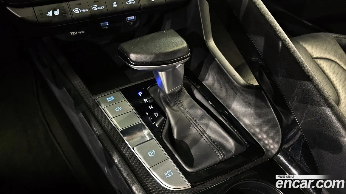 Hyundai AVANTE — фото 9
