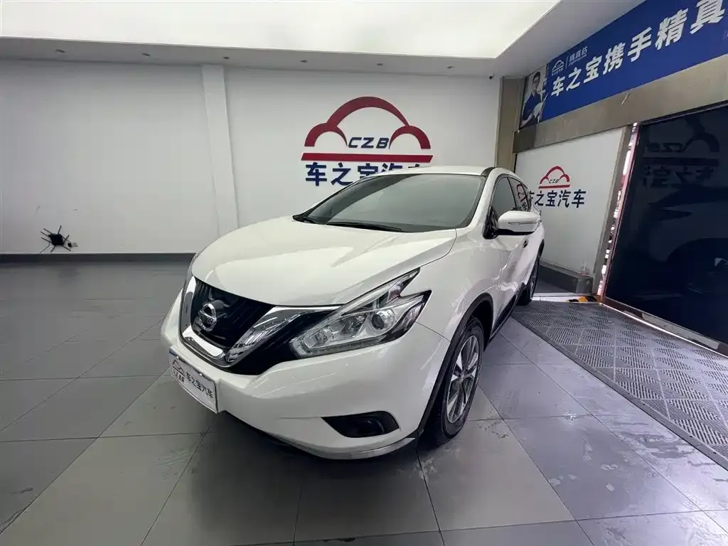 Nissan Murano — фото 1