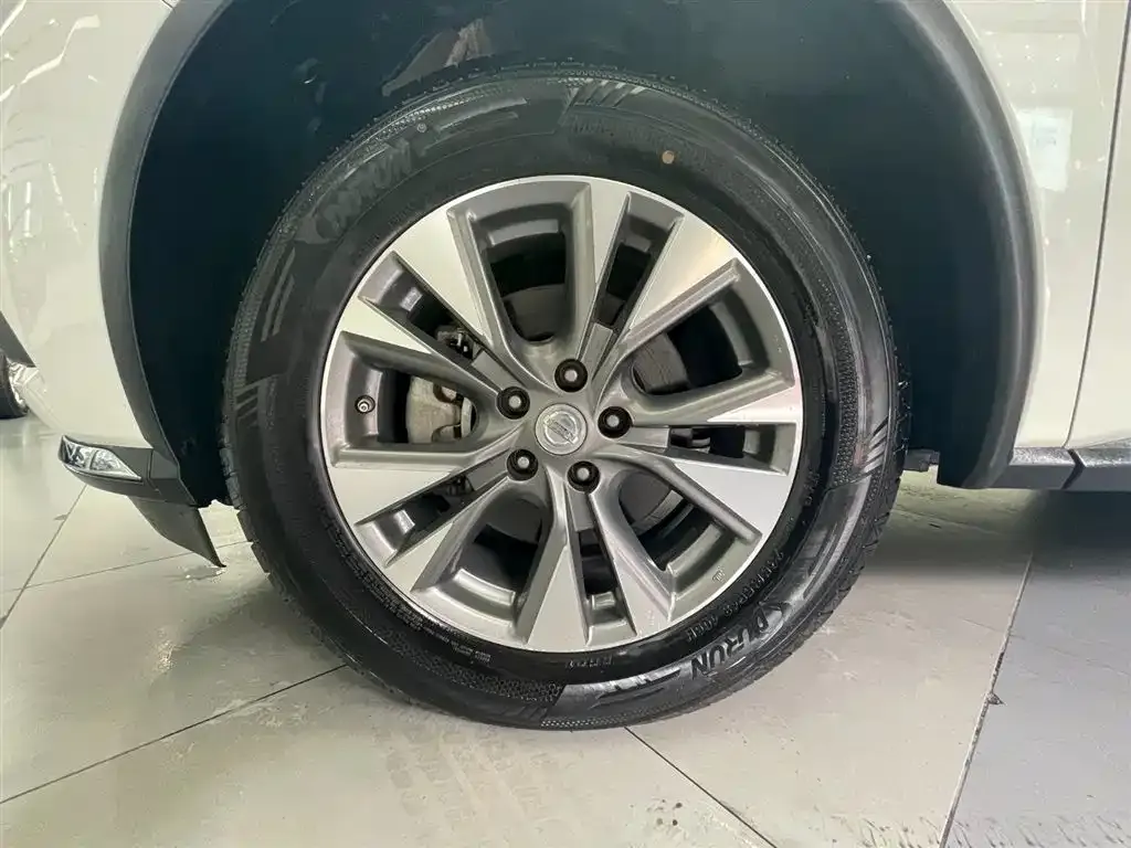 Nissan Murano — фото 10