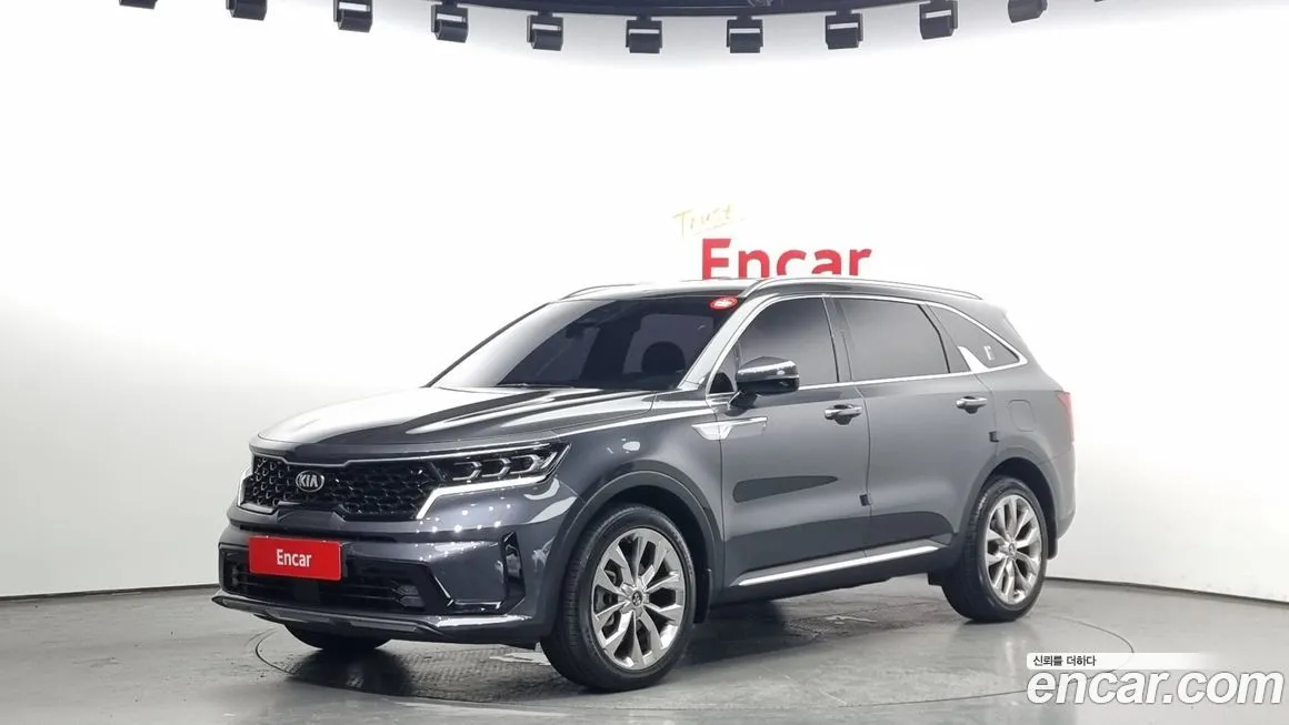 Kia Sorento — фото 1