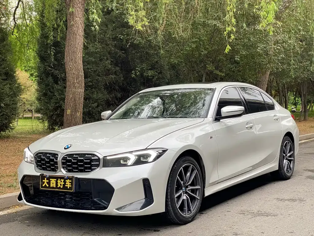 BMW 3 Series — фото 1