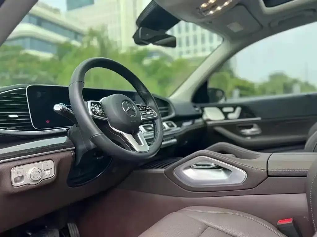 Mercedes-Benz GLE — фото 5