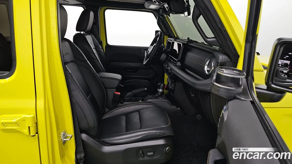 Jeep Wrangler — фото 10