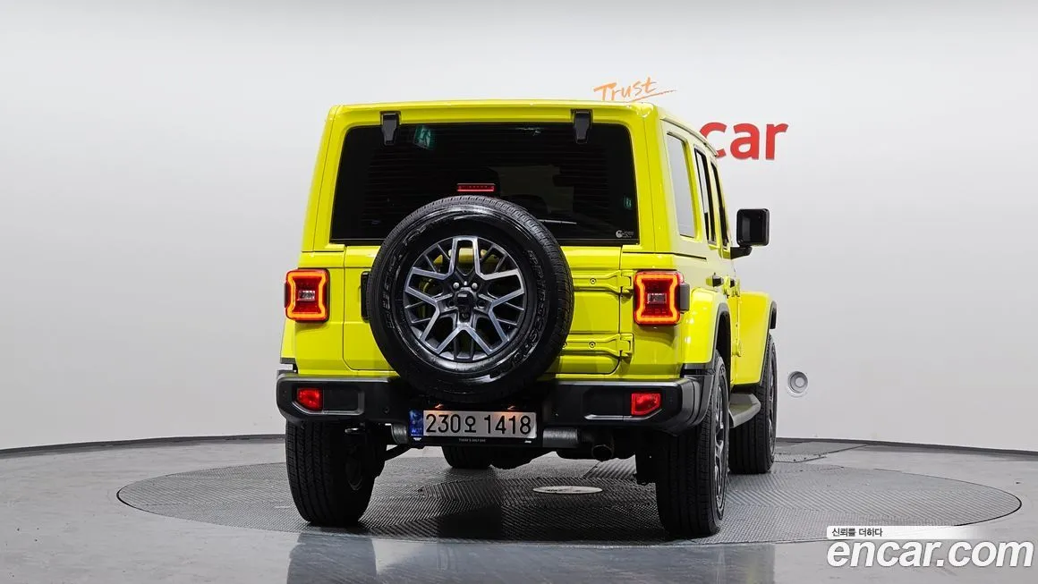 Jeep Wrangler — фото 4