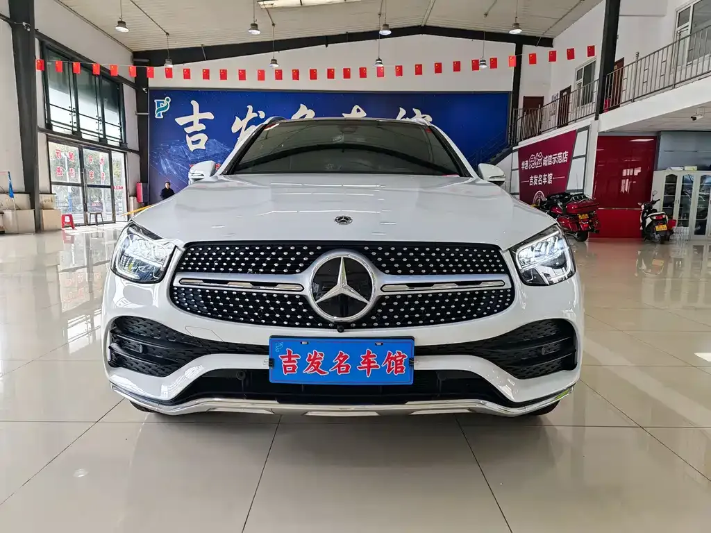 Mercedes-Benz GLC — фото 2