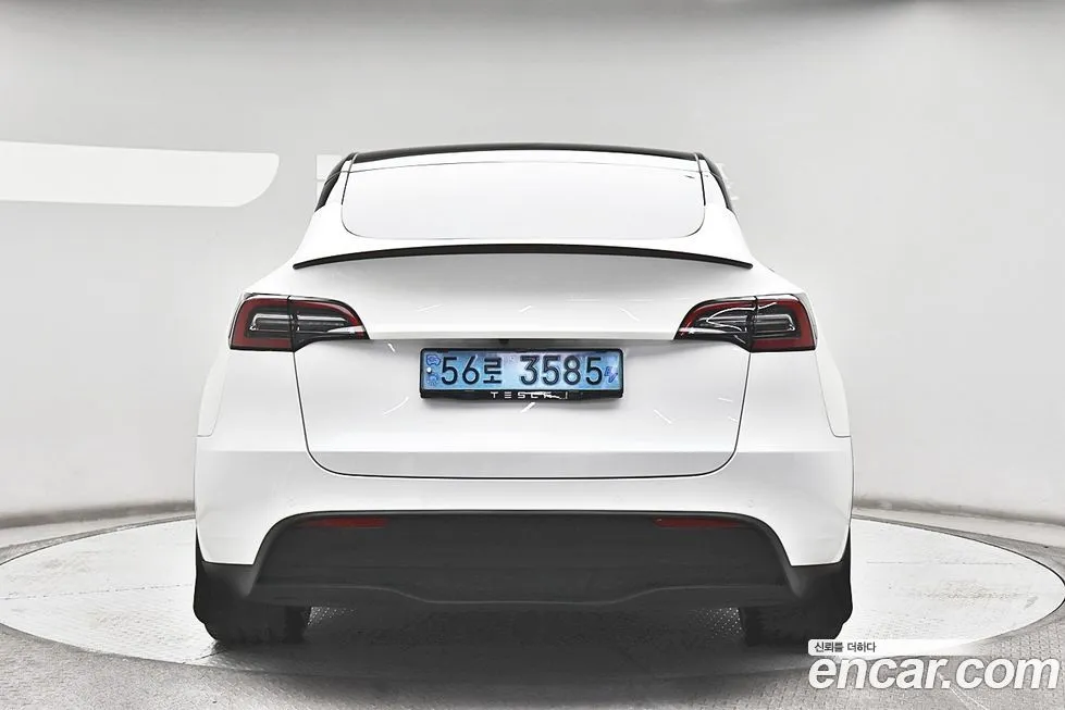 Tesla Model Y — фото 4