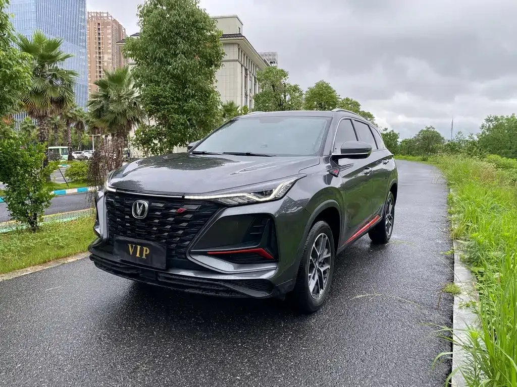 Changan CS75 PLUS — фото 1