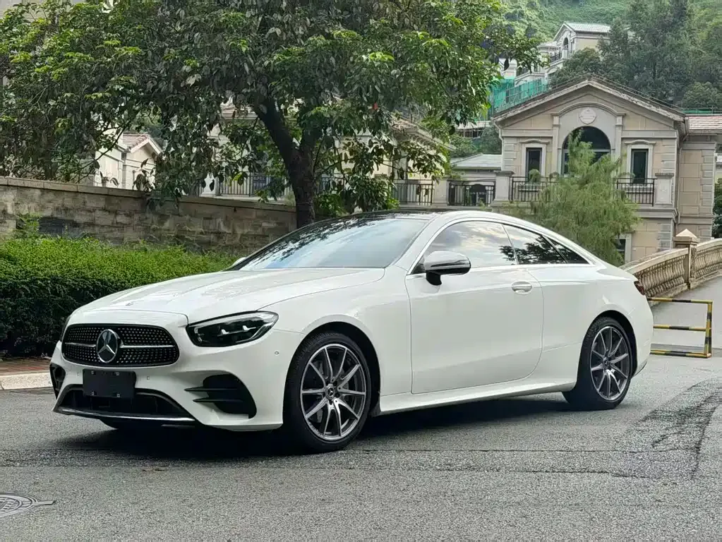 Mercedes-Benz E-Class (Import) — фото 1