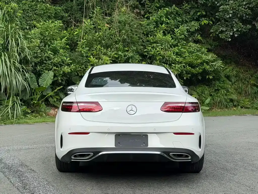 Mercedes-Benz E-Class (Import) — фото 6