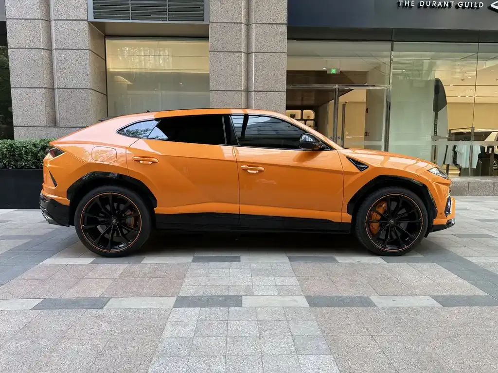 Lamborghini Urus — фото 5