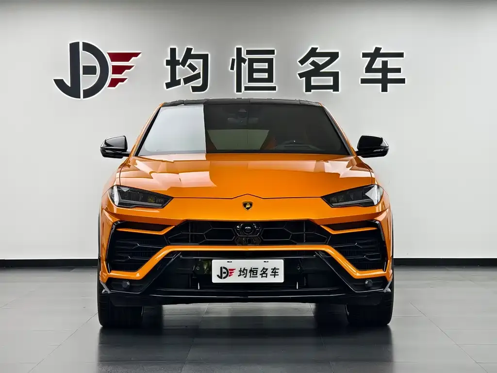 Lamborghini Urus — фото 6