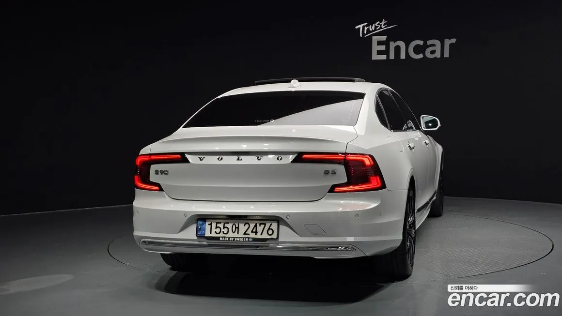 Volvo S90 — фото 4