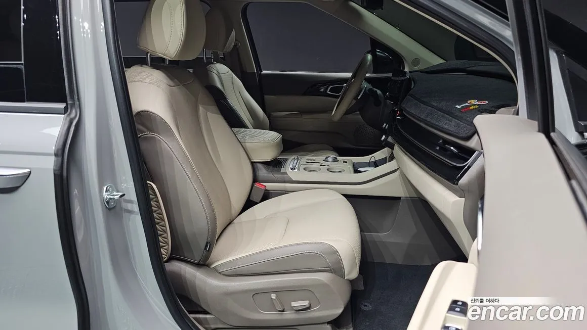 Kia Carnival — фото 10