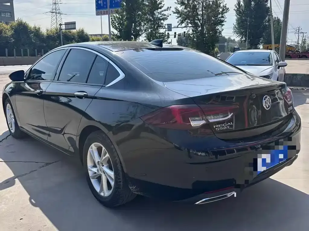 Buick Regal — фото 3