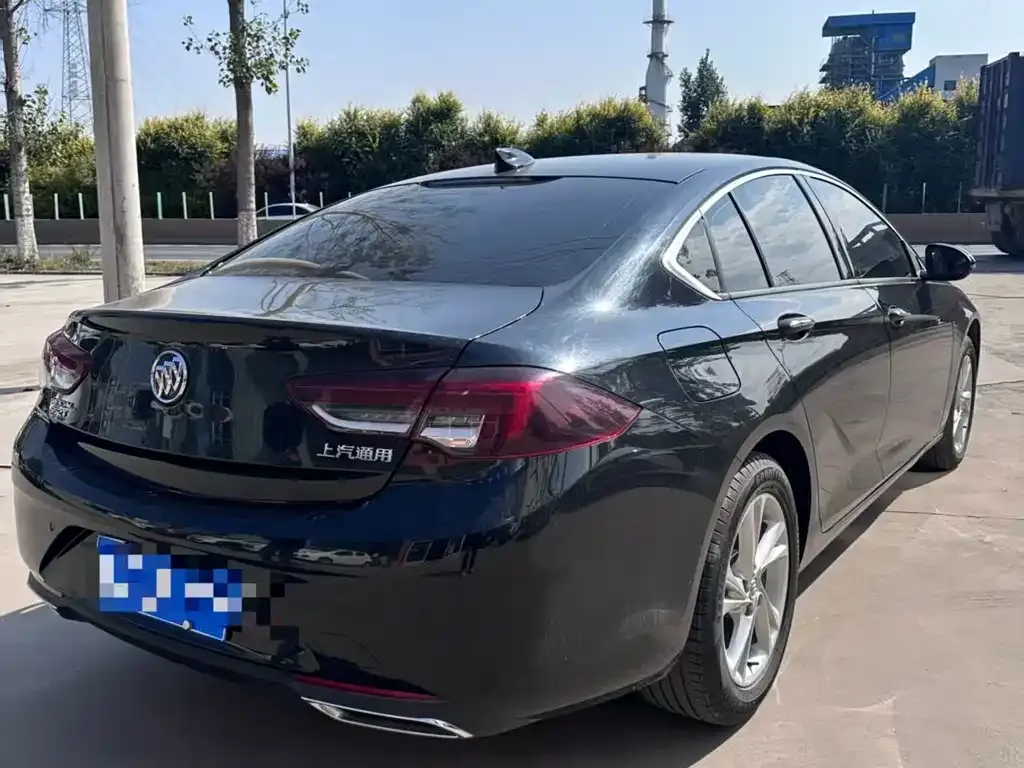 Buick Regal — фото 4