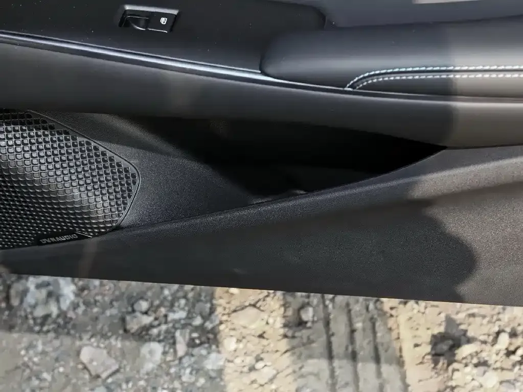 BYD Seal — фото 3