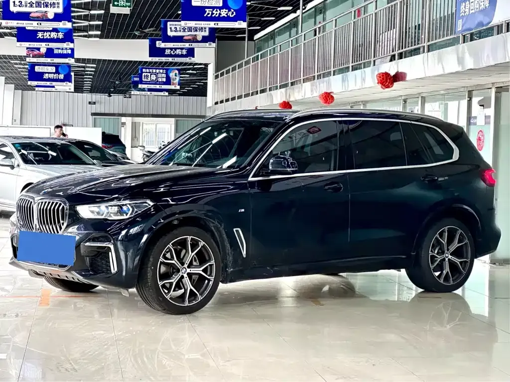 BMW X5 — фото 1