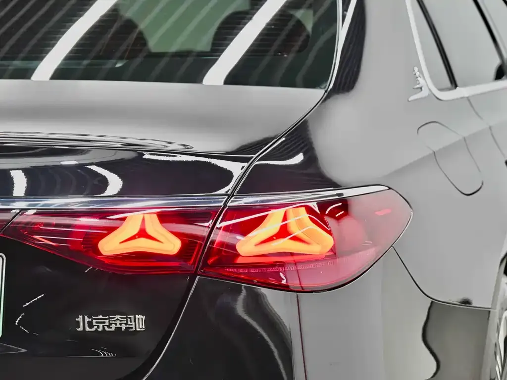 Mercedes-Benz E-Class New Energy — фото 4