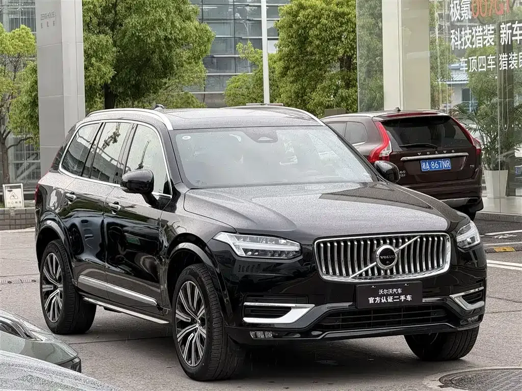 Volvo XC90 — фото 3