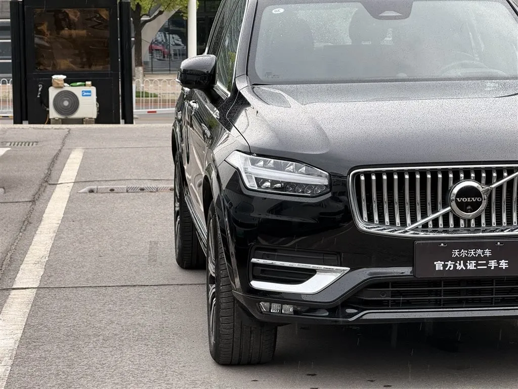 Volvo XC90 — фото 4