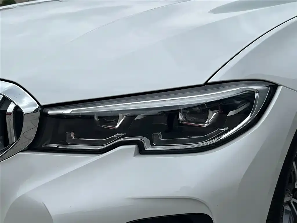 BMW 3 Series — фото 9